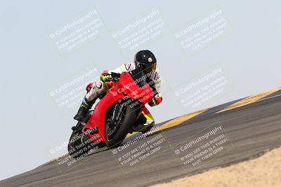 media/Apr-09-2022-SoCal Trackdays (Sat) [[c9e19a26ab]]/Turn 9 Set 2 (1130am)/